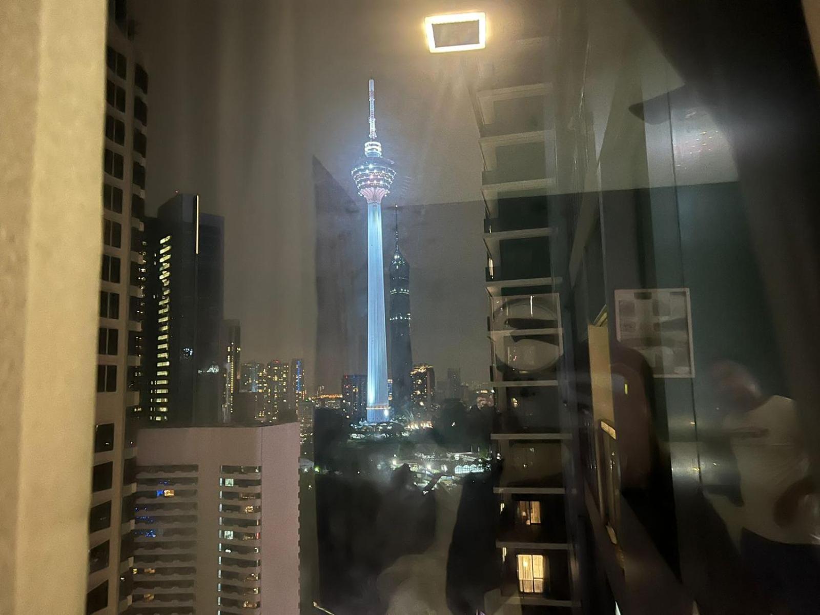 Summer Suites Klcc By Homestay Kuala Lumpur Ngoại thất bức ảnh